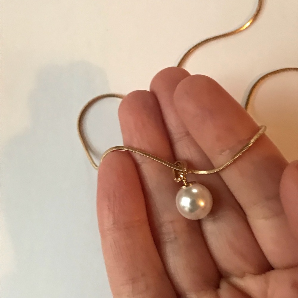Pearl necklace